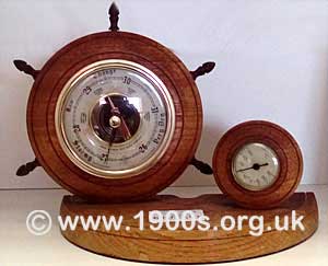 Aneroid barometer suitable for a shelf or desktop