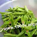 runner beans, strung and sliced