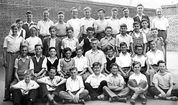 A class 3a at Silver Street School in the 1940s