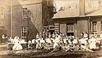 Soldiers at Edmonton Military Hospital in World War One