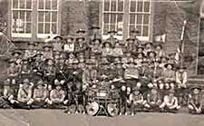 A class at The Latymer School, Edmonton, about 1918