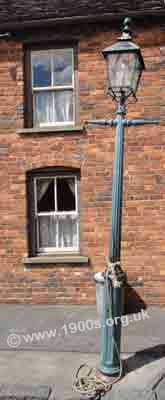 old gas street lamp